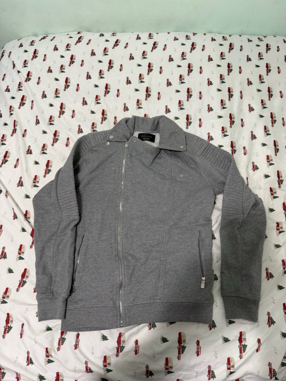 Zara Men's Light Gray Full-Zip Knit Jacket